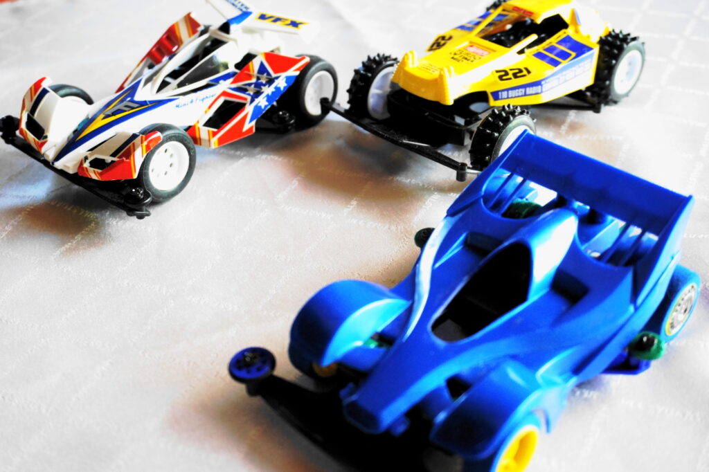 プラモデルの代表的な材質とは
