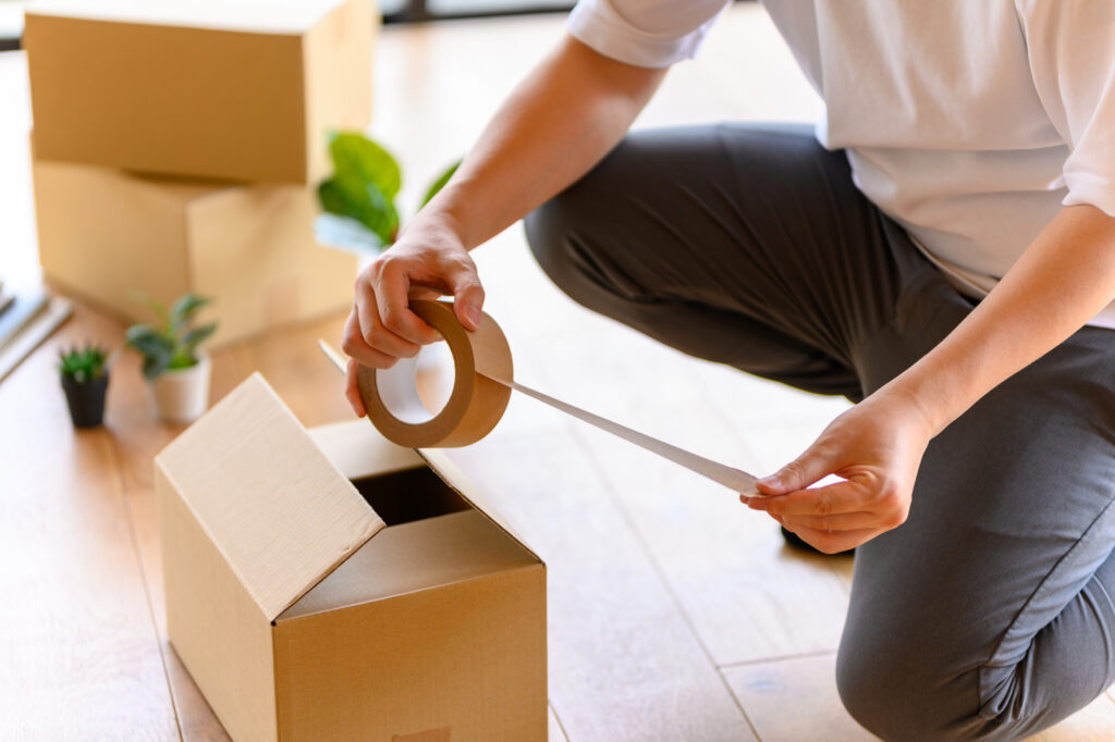 引っ越しでプラモデルはどうする？壊さず運ぶ梱包方法と処分のコツ